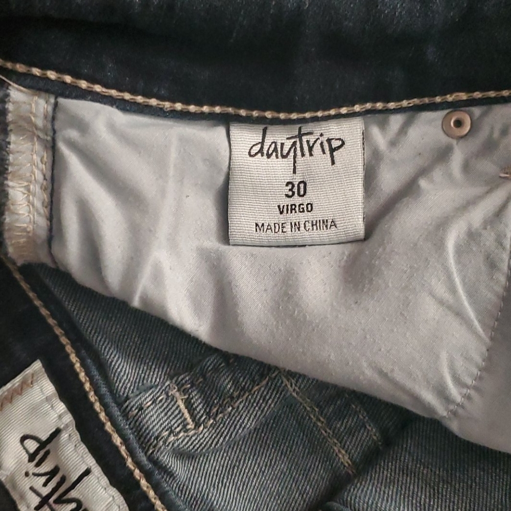 Daytrip cut offs - Picture 7 of 7